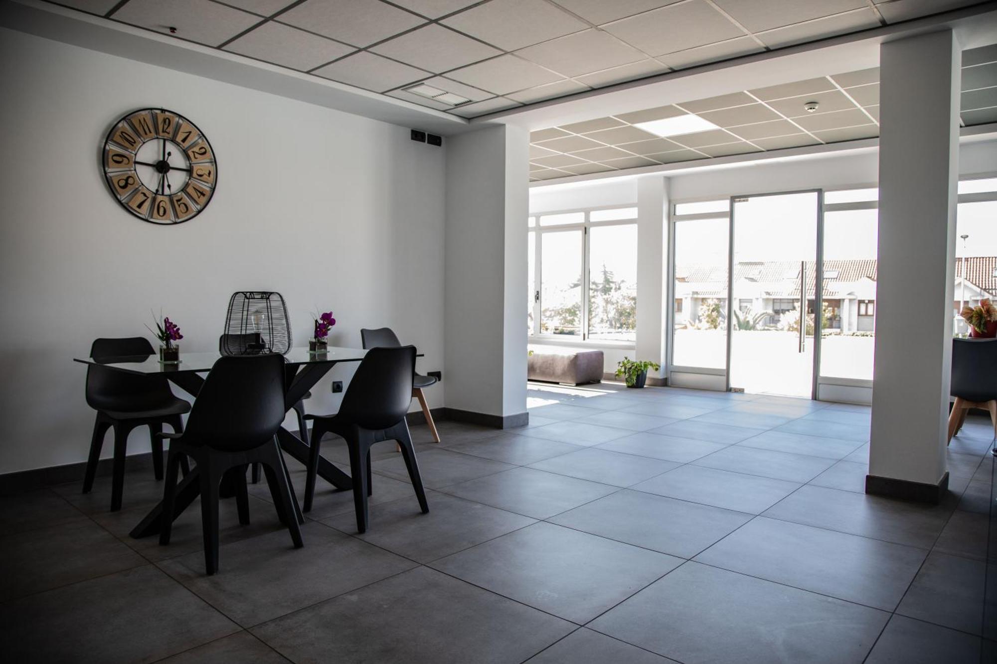 Hotel Mercedes Camargo