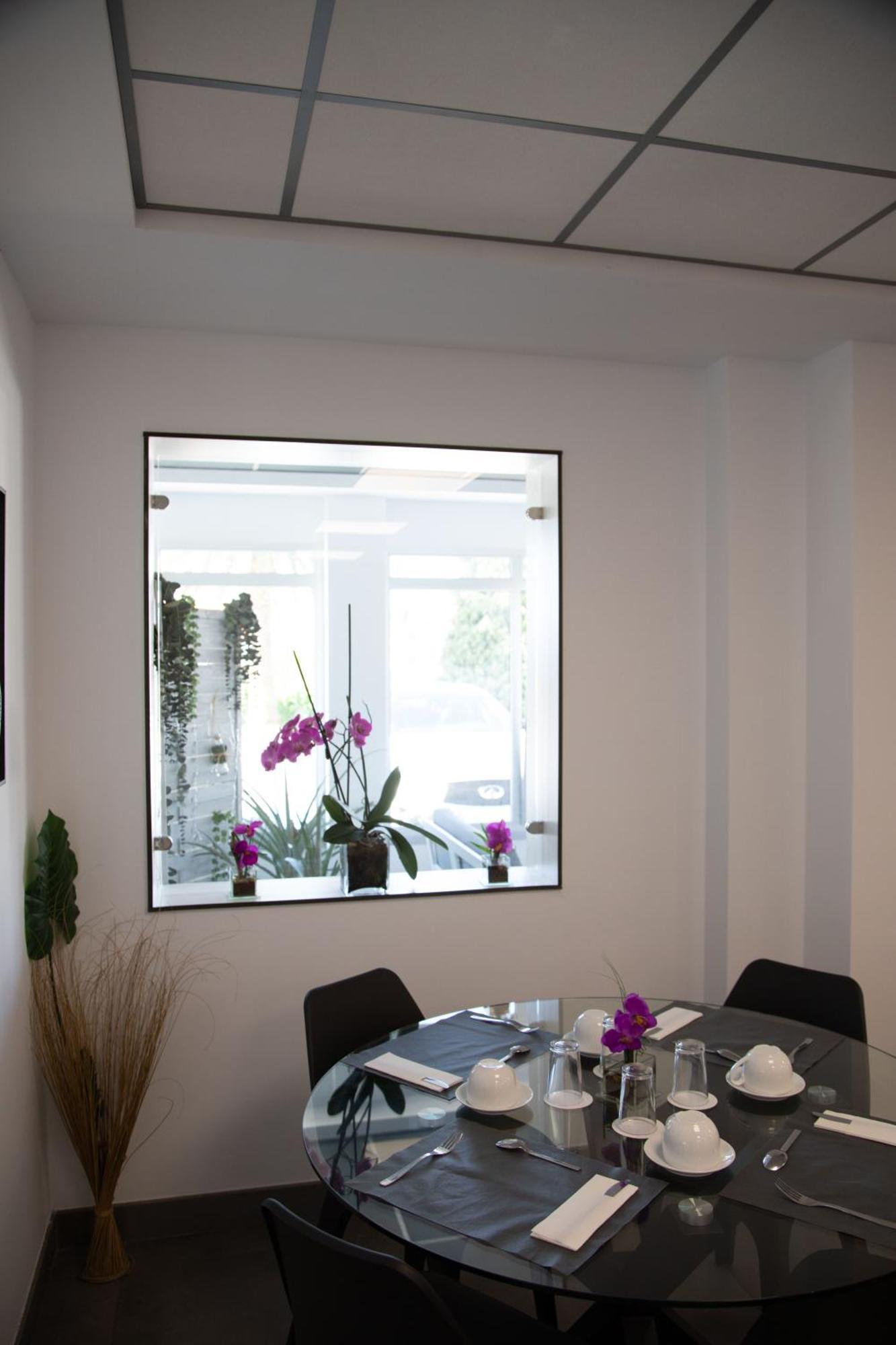 Mercedes Hotel Camargo